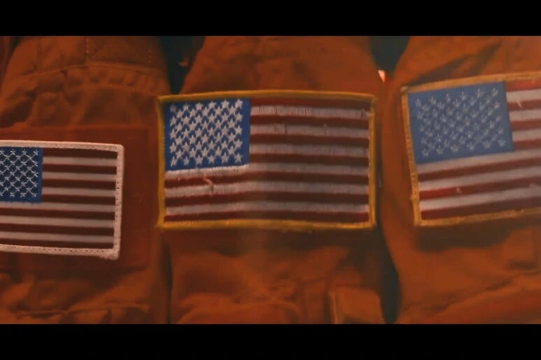Oltre cento ex astronauti Nasa a difesa della Costituzione Usa
