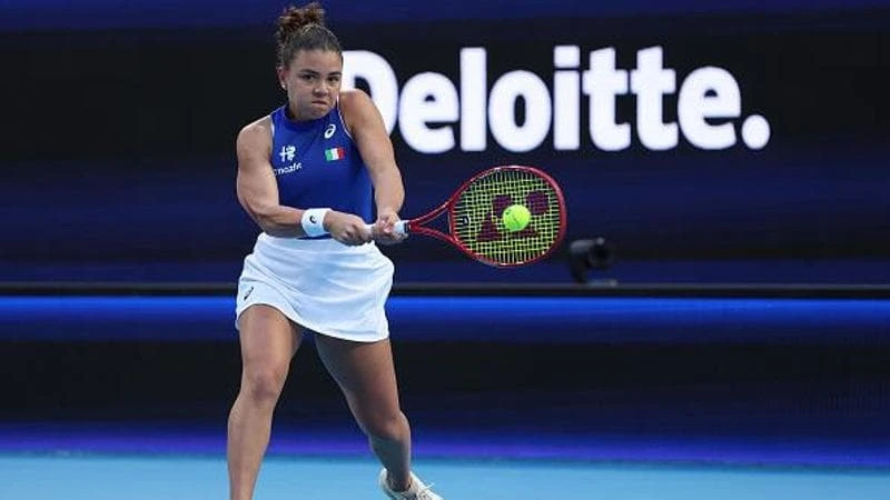 United Cup, in diretta Italia-Svizzera 0-1. Equilibrio tra Cobolli e Wawrinka. Paolini ko con Bencic nel primo singolare