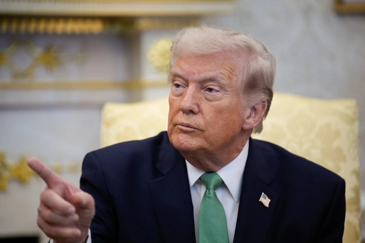 Trump, muy molesto, dice que tomar represalias contra la OTAN es "algo sobre lo que deberíamos reflexionar. No necesito al Congreso para esa decisión"