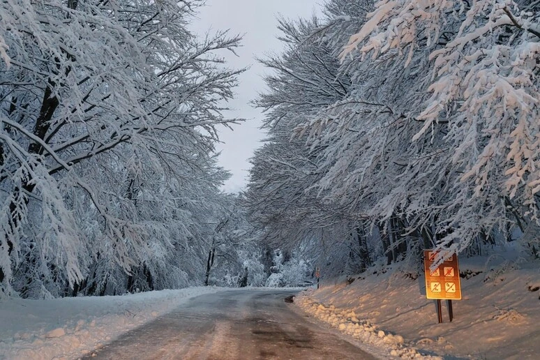 Previsioni meteo: settimana di Natale instabile, in arrivo freddo con pioggia e neve