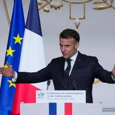 Guerra Ucraina - Russia, le news di oggi. Media: Parigi potrebbe inviare 6mila militari in Ucraina