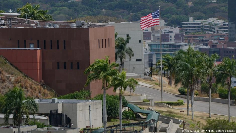 EE.UU. realiza simulacro en embajada de Caracas