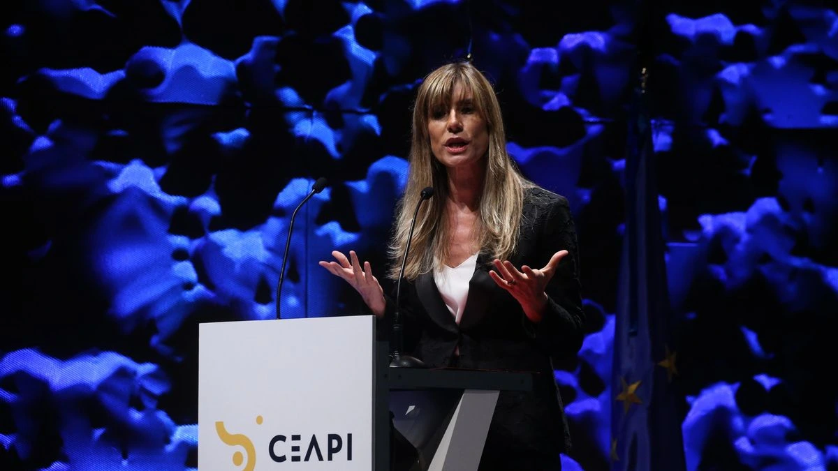El abogado de Begoña Gómez pide aplazar la citación del 9 de junio ante el juez Peinado
