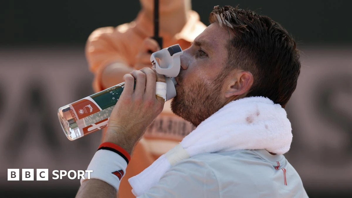 Norrie retires injured at Grand Slam for first time