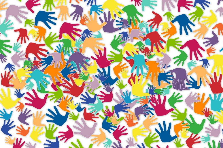 Se 9 persone su 10 usano la mano destra, la causa è nell’evoluzione umana