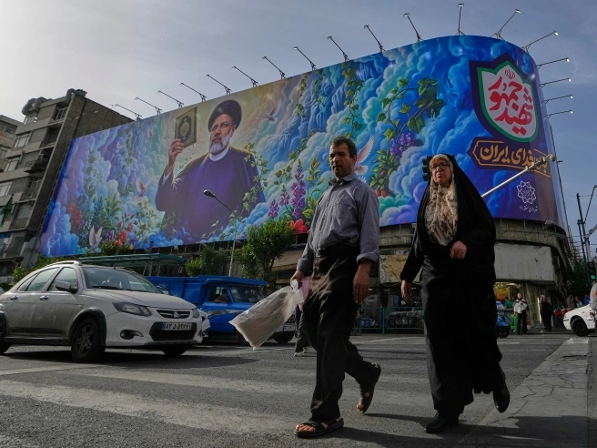 Preservativi più cari, pasti saltati, niente autobus: il costo della guerra in Iran lo pagano soprattutto i più poveri (anche negli Usa)