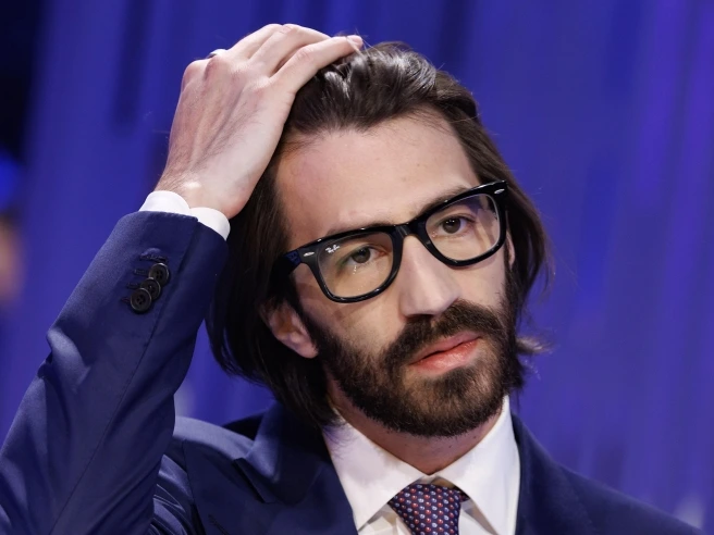 Delfin: Debiti, banche e garanzie: perché si è inceppata la scalata di Leonardo Maria Del Vecchio