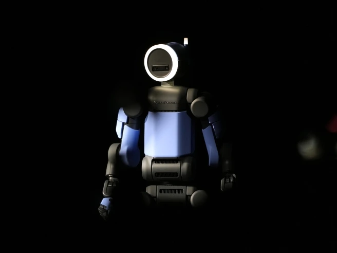 Hyundai, il primo sciopero contro i robot: 30 mila dipendenti contro l’introduzione degli umanoidi in fabbrica