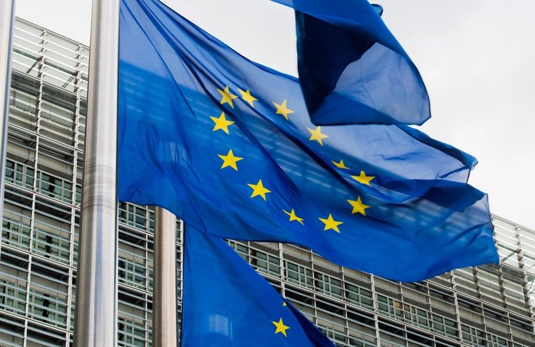Da Ue e Ocse linee guida sull'intelligenza artificiale per gli studenti