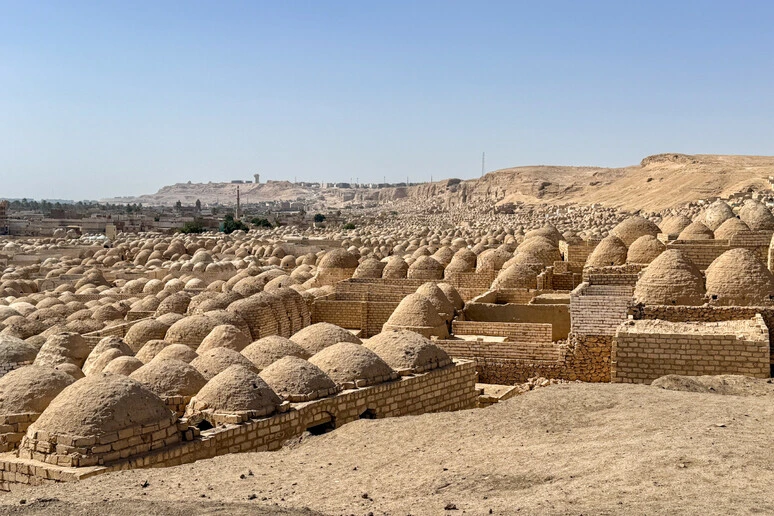 Nel cuore segreto dell'Egitto, un viaggio 'on the road' oltre il deserto