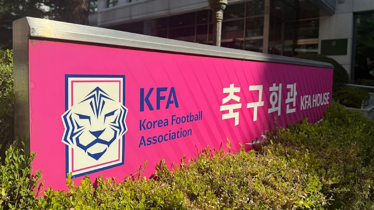 Sex-Massagen! Südkoreas Fußballverband reagiert auf Schiri-Eklat