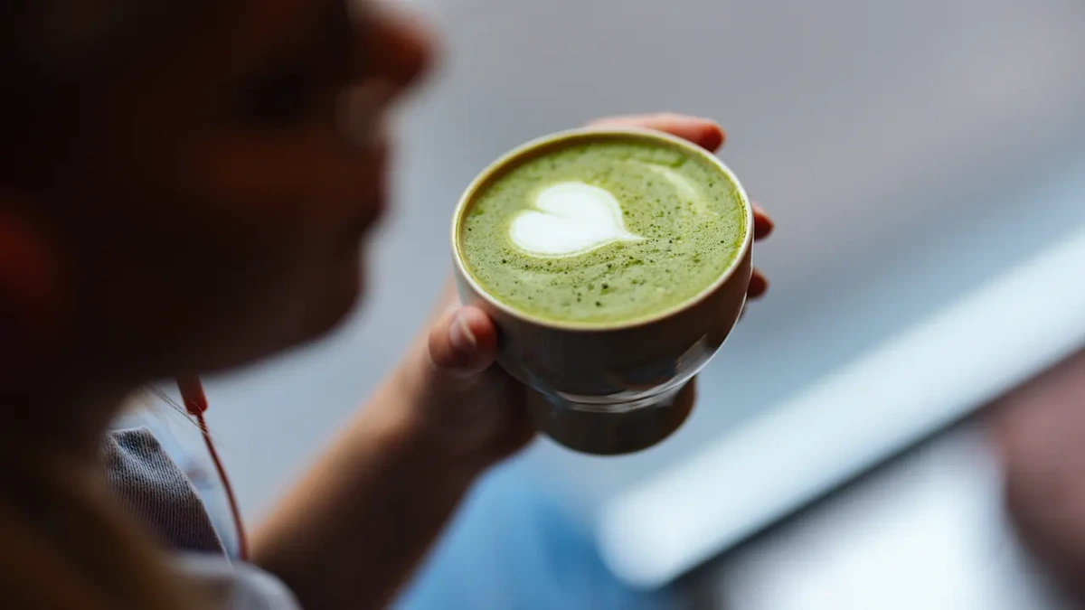 Giftstoff im Pulver: Rückruf für Bio-Matcha-Tee bei Rossmann und Globus