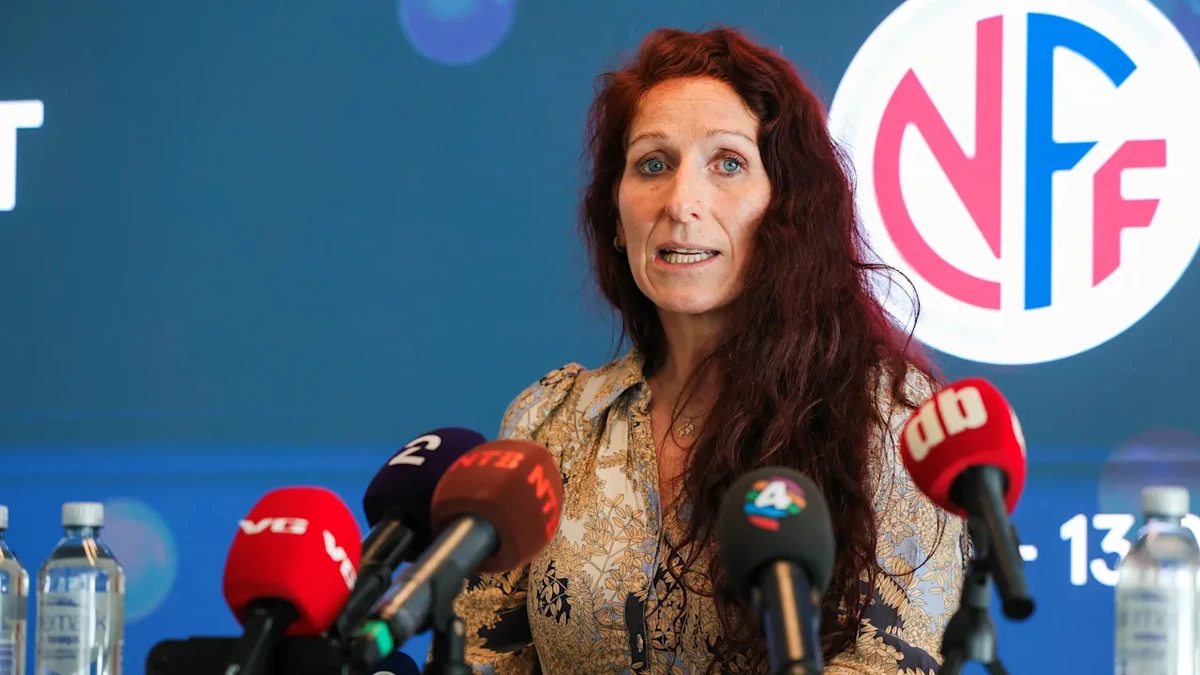 Sie ist Ex-Nationalspielerin und Juristin: Blatter schlägt diese Frau als Infantino-Nachfolgerin vor