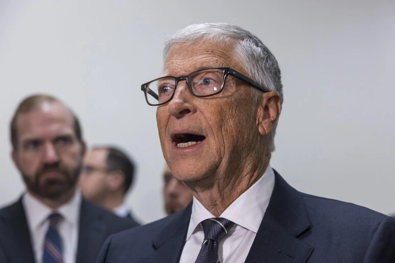 L'allarme di Bill Gates: 'L'Intelligenza artificiale è più pericolosa di quanto si pensi'