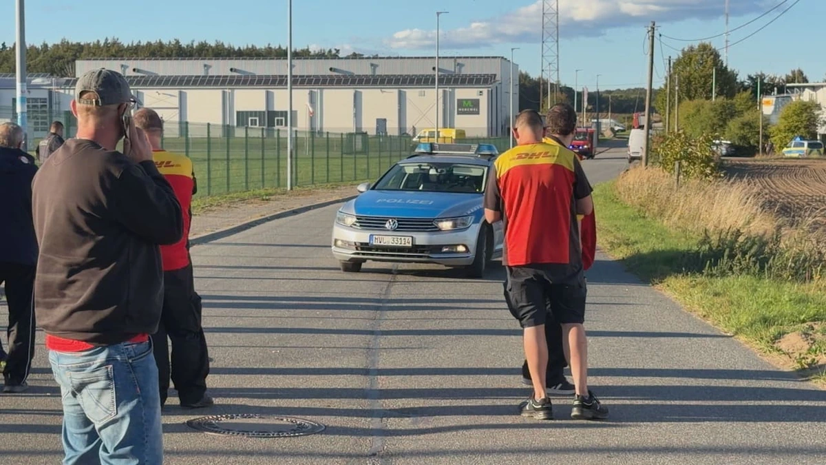 Quecksilber-Alarm! DHL-Zentrum abgeriegelt: Mehrere Pakete unter Giftverdacht