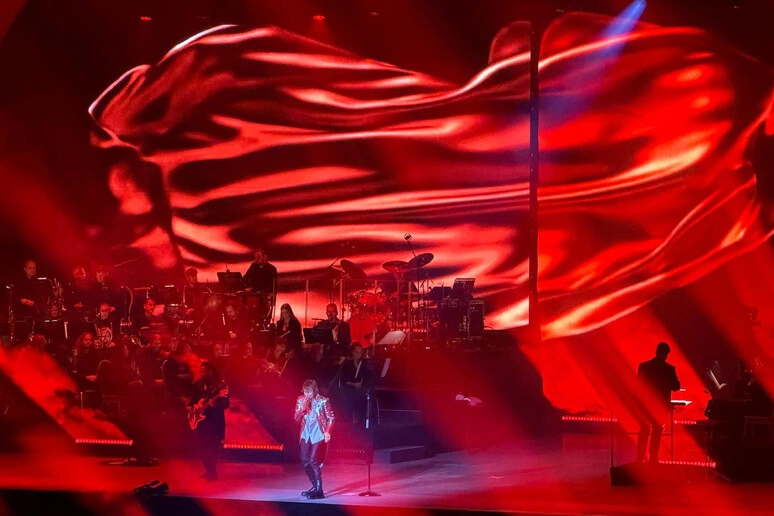 50 anni sul palco, Gianna Nannini travolge Berlino e omaggia la nonna