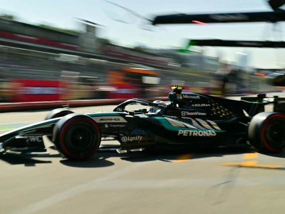 F1 Gp Baku: le prove libere in diretta. Russell il più veloce, Antonelli 2° dopo i guai al motore. Leclerc quarto a oltre un secondo, poi Hamilton