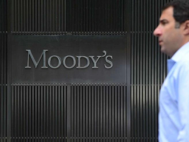 Rating Italia, venerdì sera il verdetto di Moody’s: cosa rischia e cosa può guadagnare il debito
