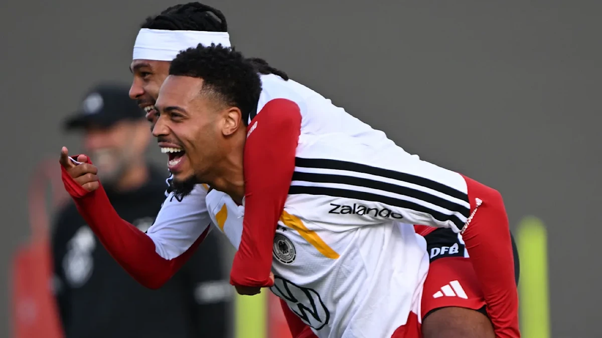 So lief das erste Training von Jürgen Klopp mit allen Spielern!