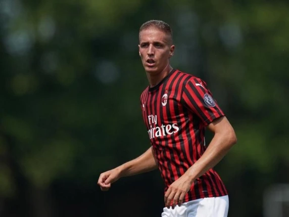 Andrea Conti, ex Milan: «Pioli non mi considerava, con Ibra ho visto i giovani piangere. Un'operazione sbagliata mi ha rovinato la carriera»