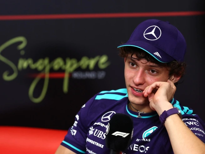 Il Mondiale è a un passo, ma Kimi fa finta di niente: tra calma e «gufate», così Antonelli esorcizza l'attesa