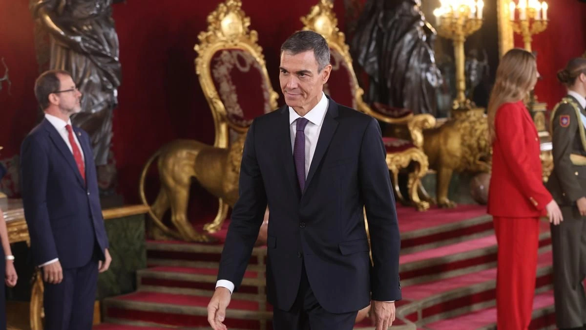 Sánchez confía en gobernar tras las elecciones por la movilización progresista y la “brutal” fuga de votos del PP a Vox