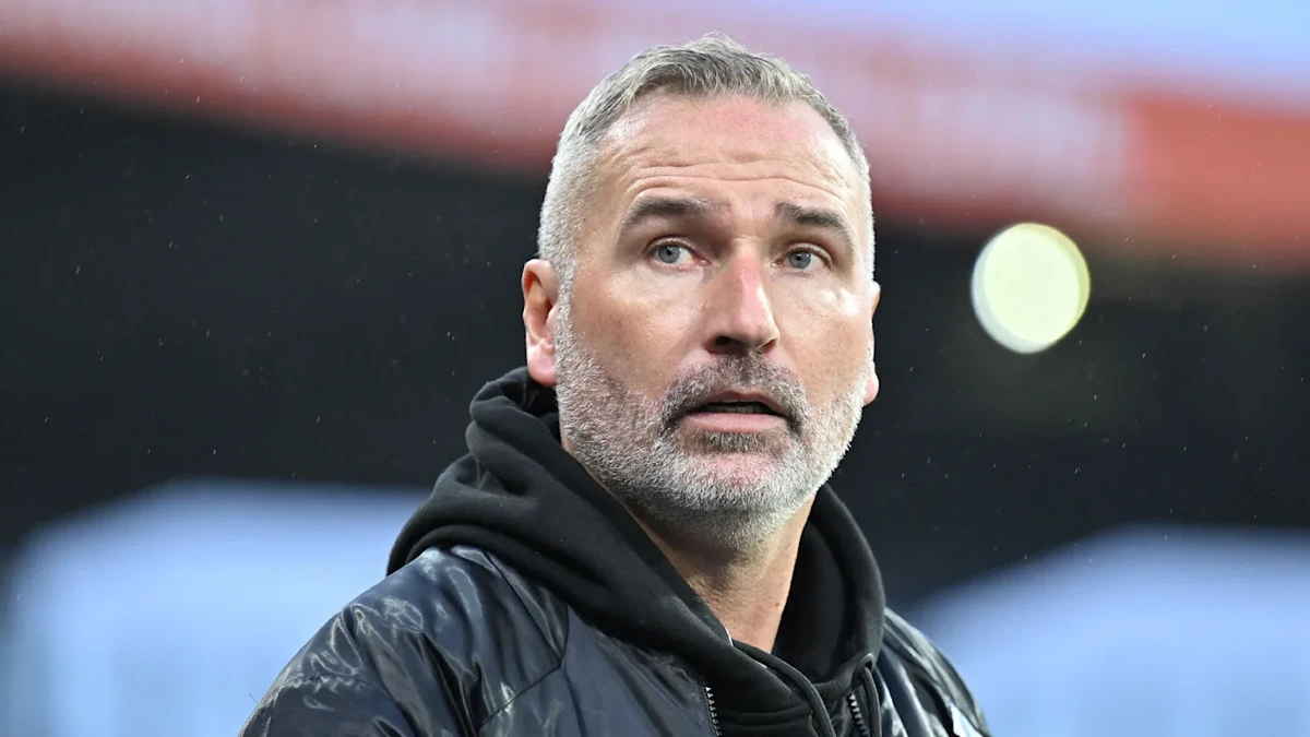 2. Bundesliga: Krisensitzung bei Holstein Kiel! Trainer Walter vor dem Aus?