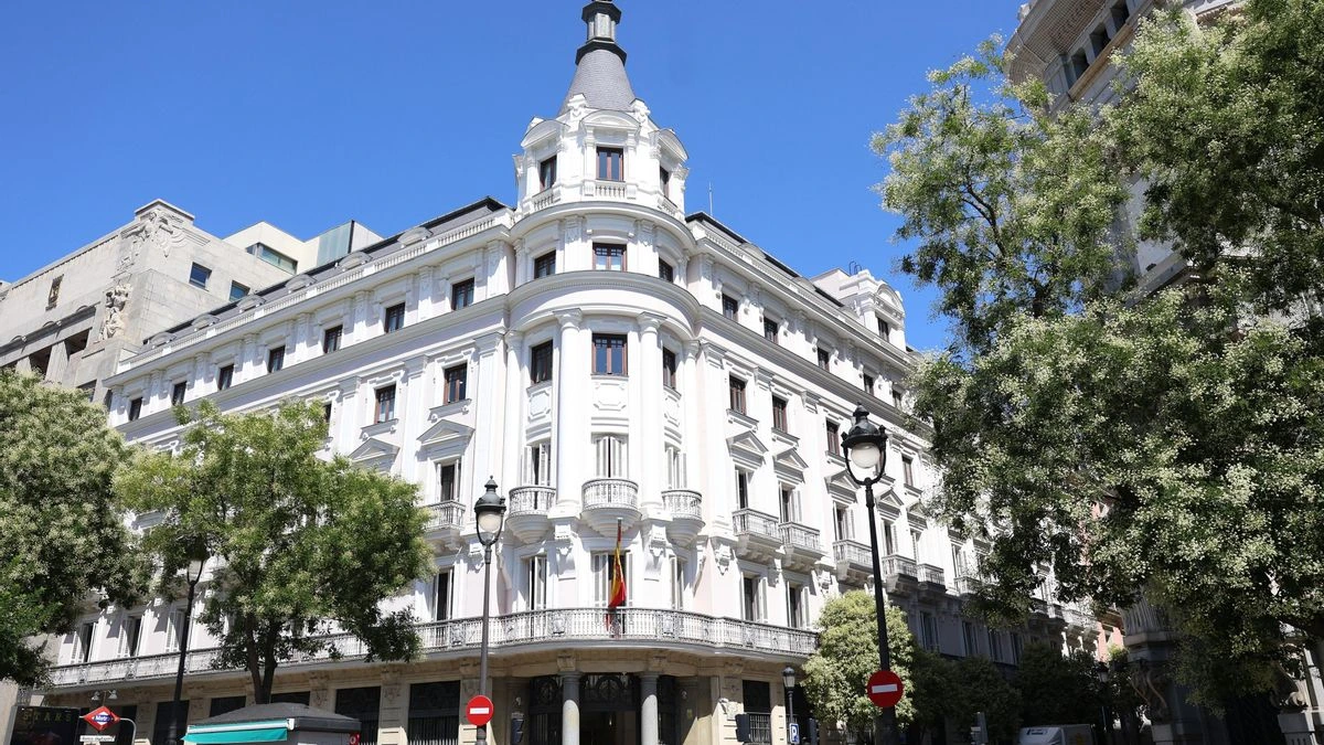 El Gobierno hace cambios en la CNMC: crea un Economista Jefe y una Subdirección de Inteligencia Económica