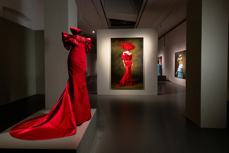 Aura, l'archivio Valentino tra bellezze nascoste e rivelate