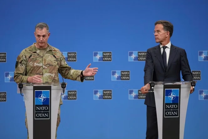 Guerre hybride : les alliés de Kiev au défi de dissuader Moscou