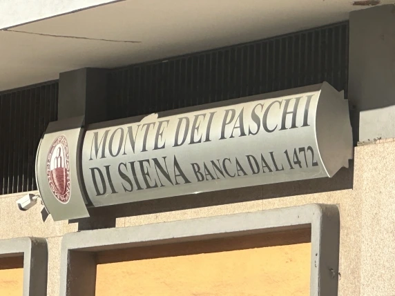 Mps, il socio Norges voterà contro il piano difensivo di Mps (e la fusione con Mediobanca)