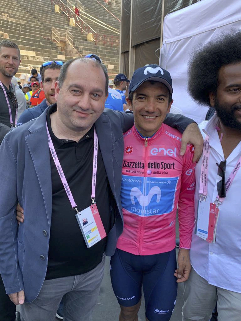 Así es 'El pastelero', el superagente del ciclismo que ha logrado un contrato galáctico para Benjamín Noval