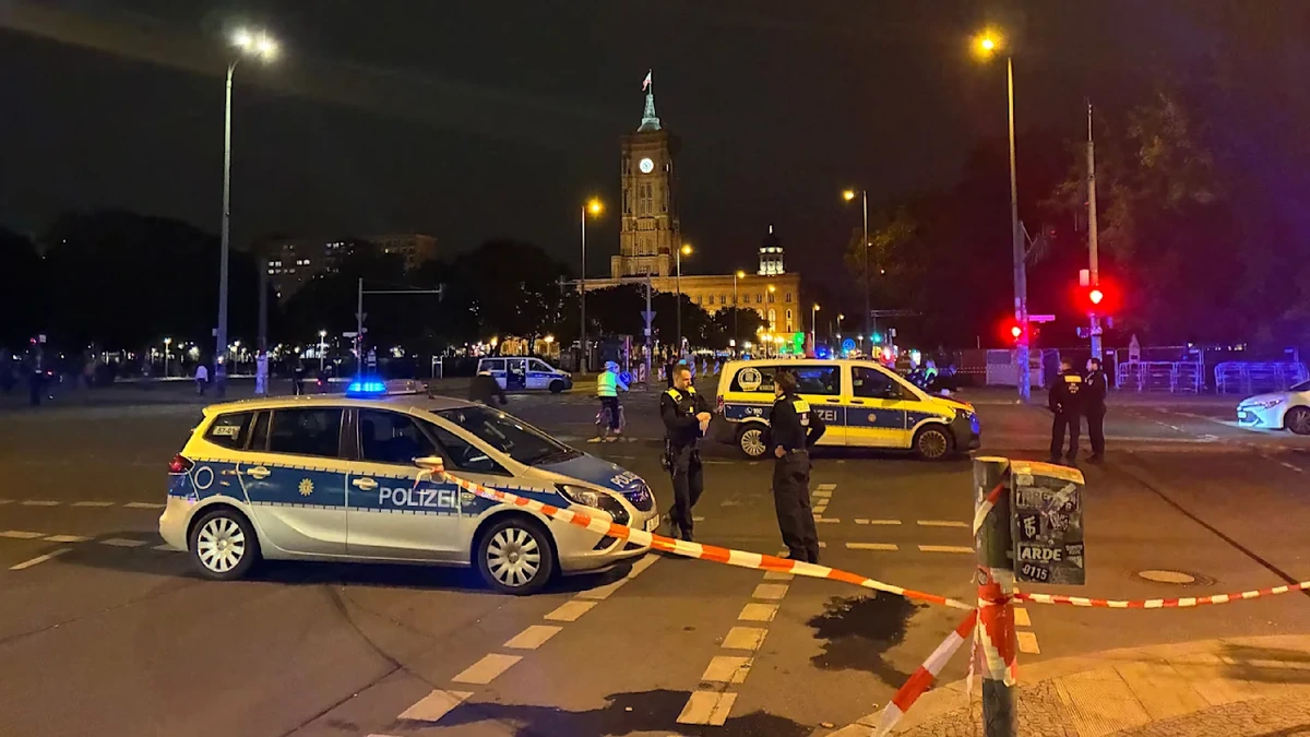 Polizei schießt Autofahrer in Berlin an
